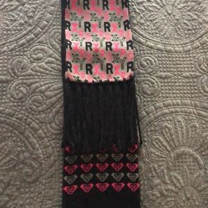 NWOT Roxy Girls Scarf